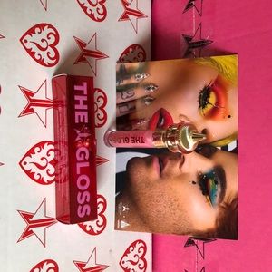 SUCCULANT LIP GLOSS BNIB
